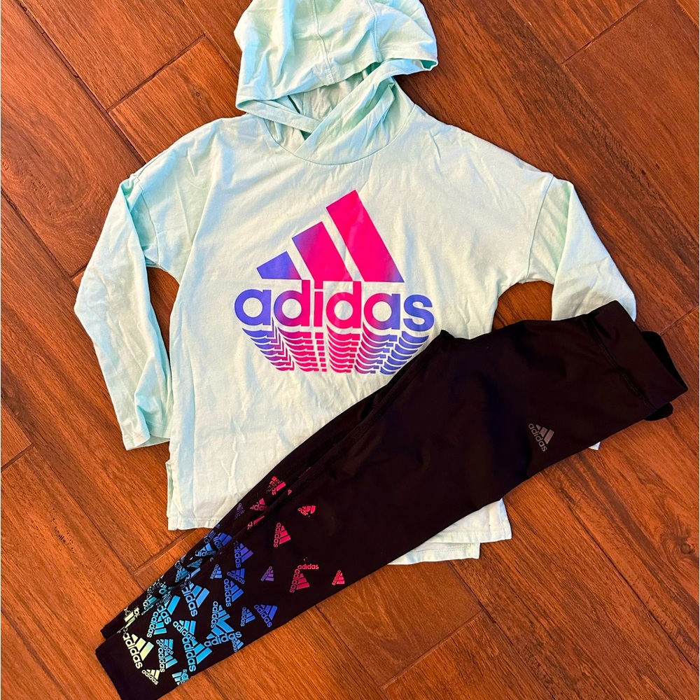 Girl’s Adidas Outfit size 7/8 matching set